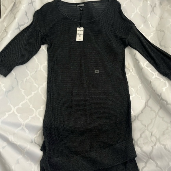 Express Sweater - Picture 3 of 5